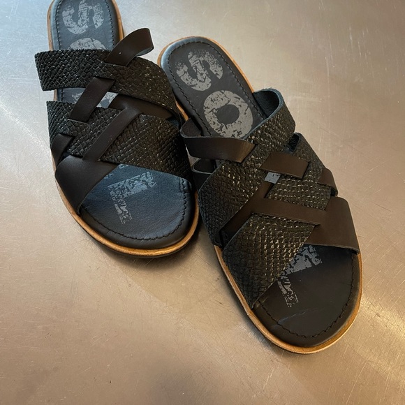 Sorel Ella Black Leather Slide Sandals Size 9 - Picture 9 of 9